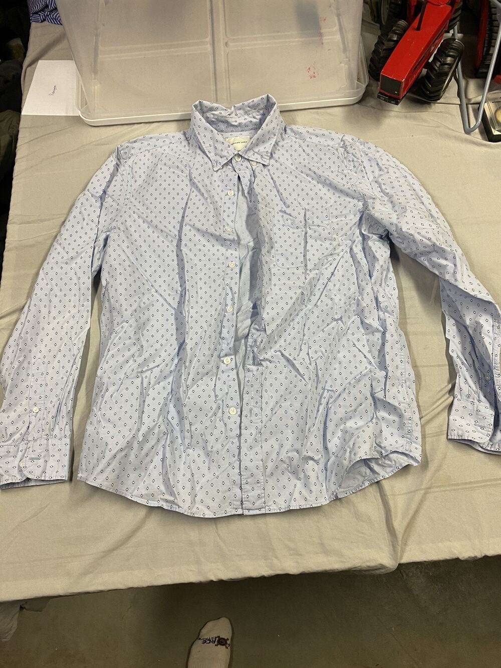 American Eagle Long Sleeve Button Down Shirt Design Logo Mens XL